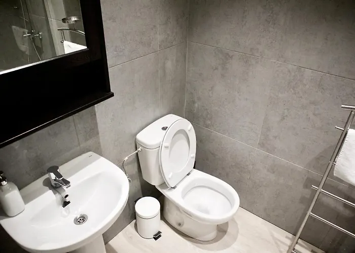 Moraza - Local Rentss * San Sebastian